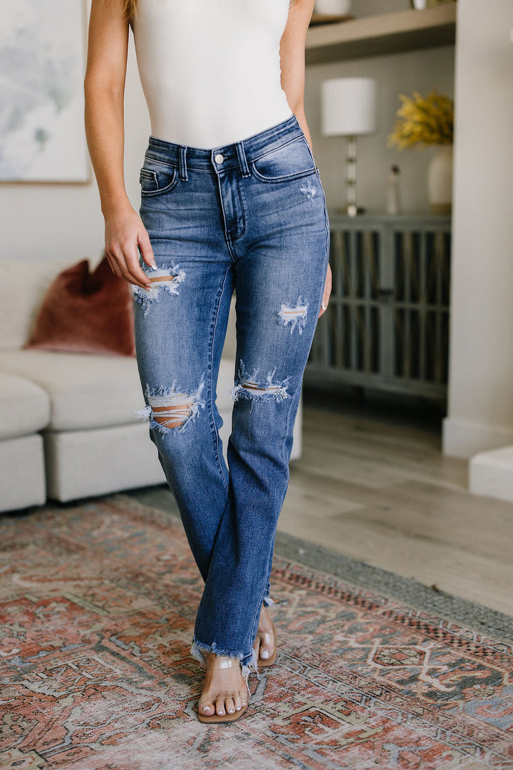 PREORDER Judy Blue O'Hara Destroyed Straight Jeans