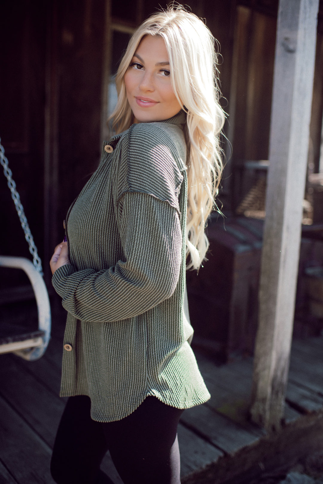 Feelin' Fine Ribbed Button Down (Olive)