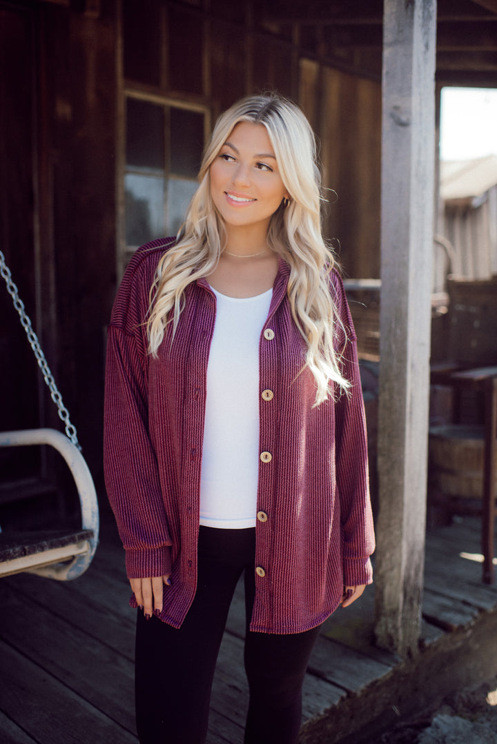 Feelin' Fine Ribbed Button Down (Burgundy)