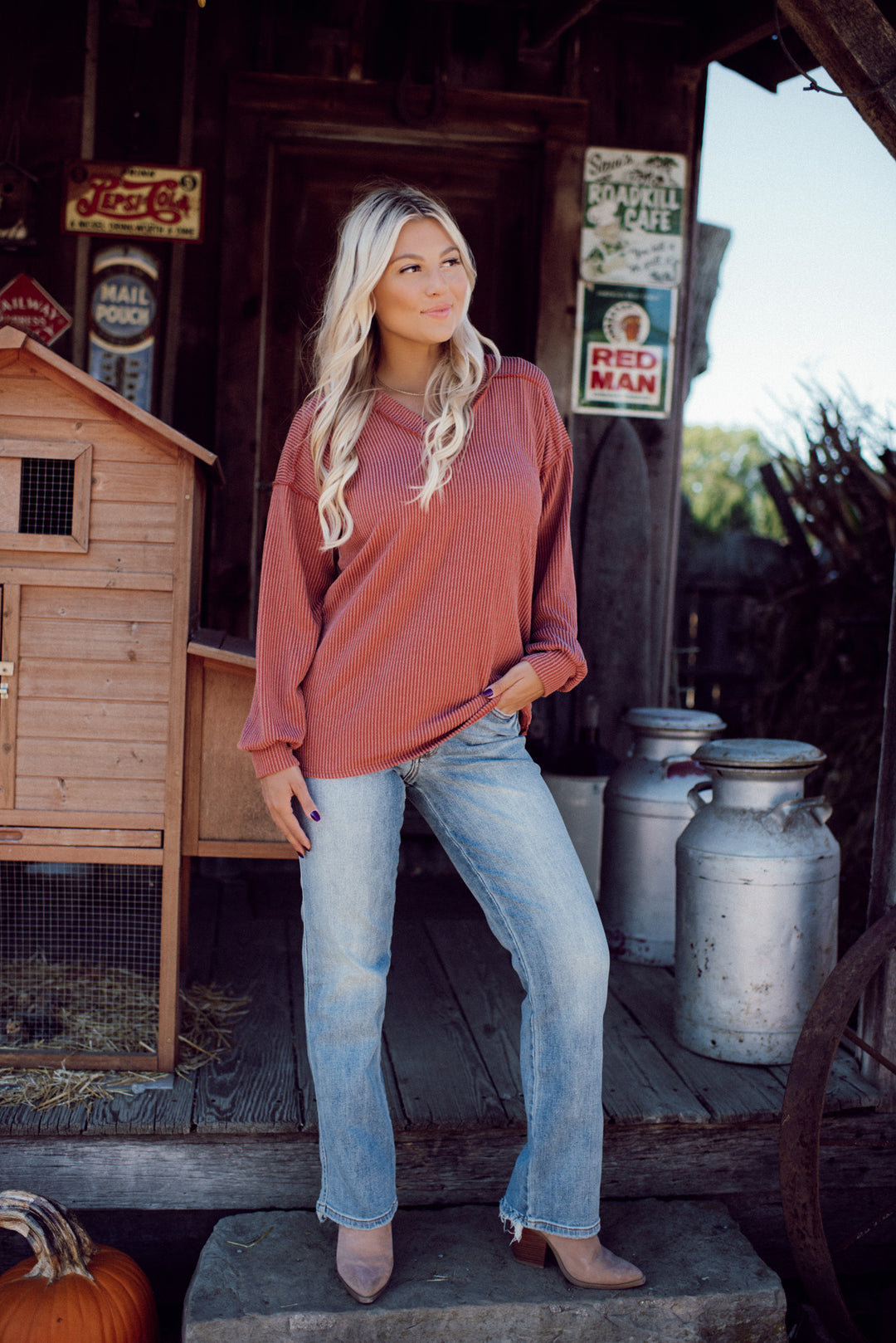 Ribbed Appeal Long Sleeve V-Neck (Rust)