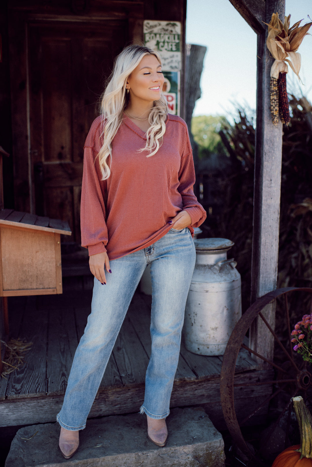 Ribbed Appeal Long Sleeve V-Neck (Rust)