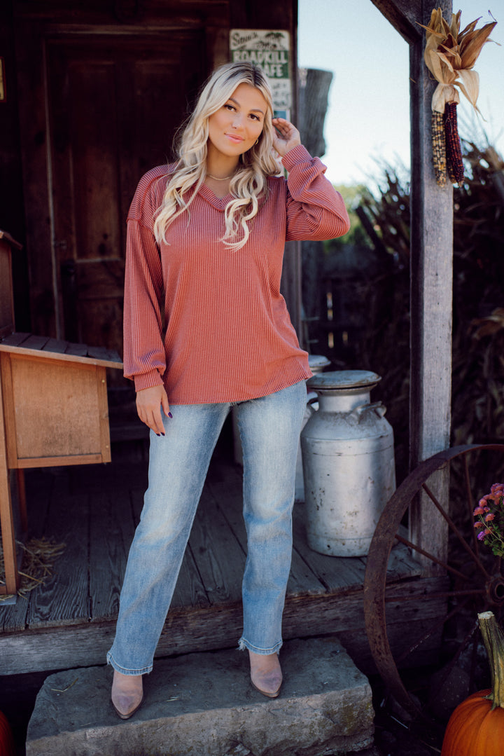 Ribbed Appeal Long Sleeve V-Neck (Rust)