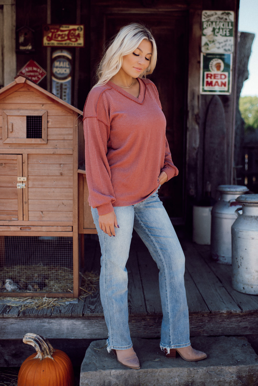 Ribbed Appeal Long Sleeve V-Neck (Rust)