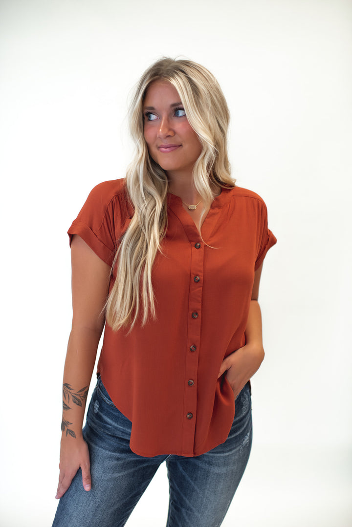 Fallon Short Sleeve Top (Rust)