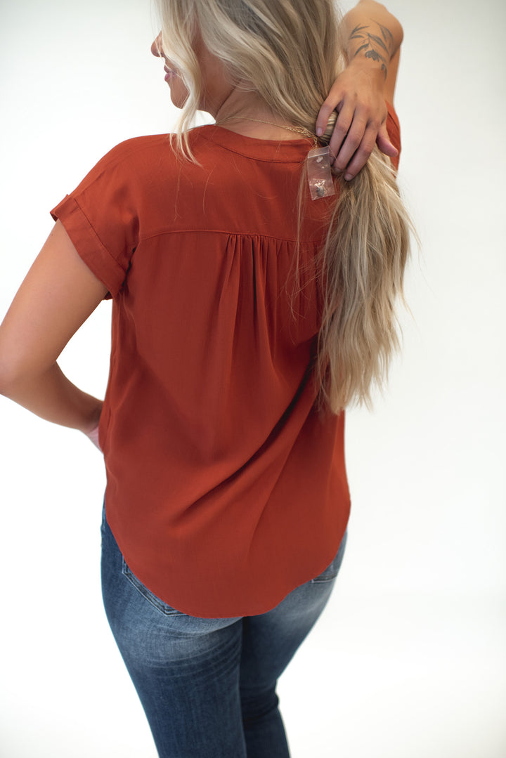 Fallon Short Sleeve Top (Rust)