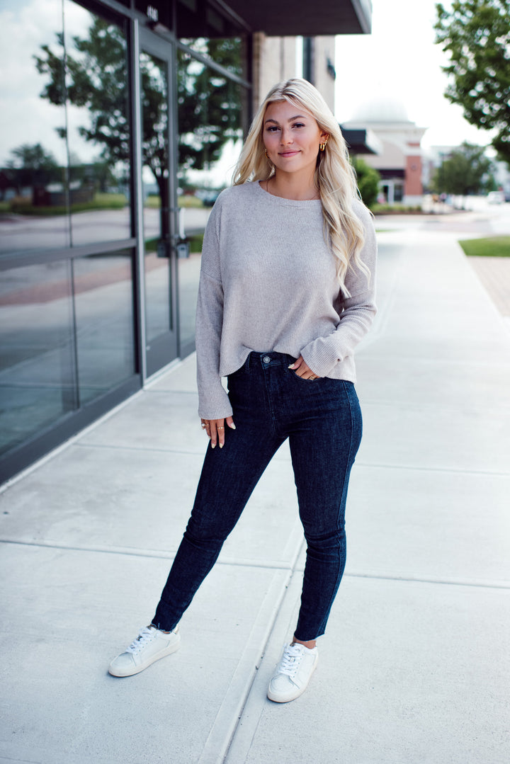 Zuri Ribbed Sweater (Sand)