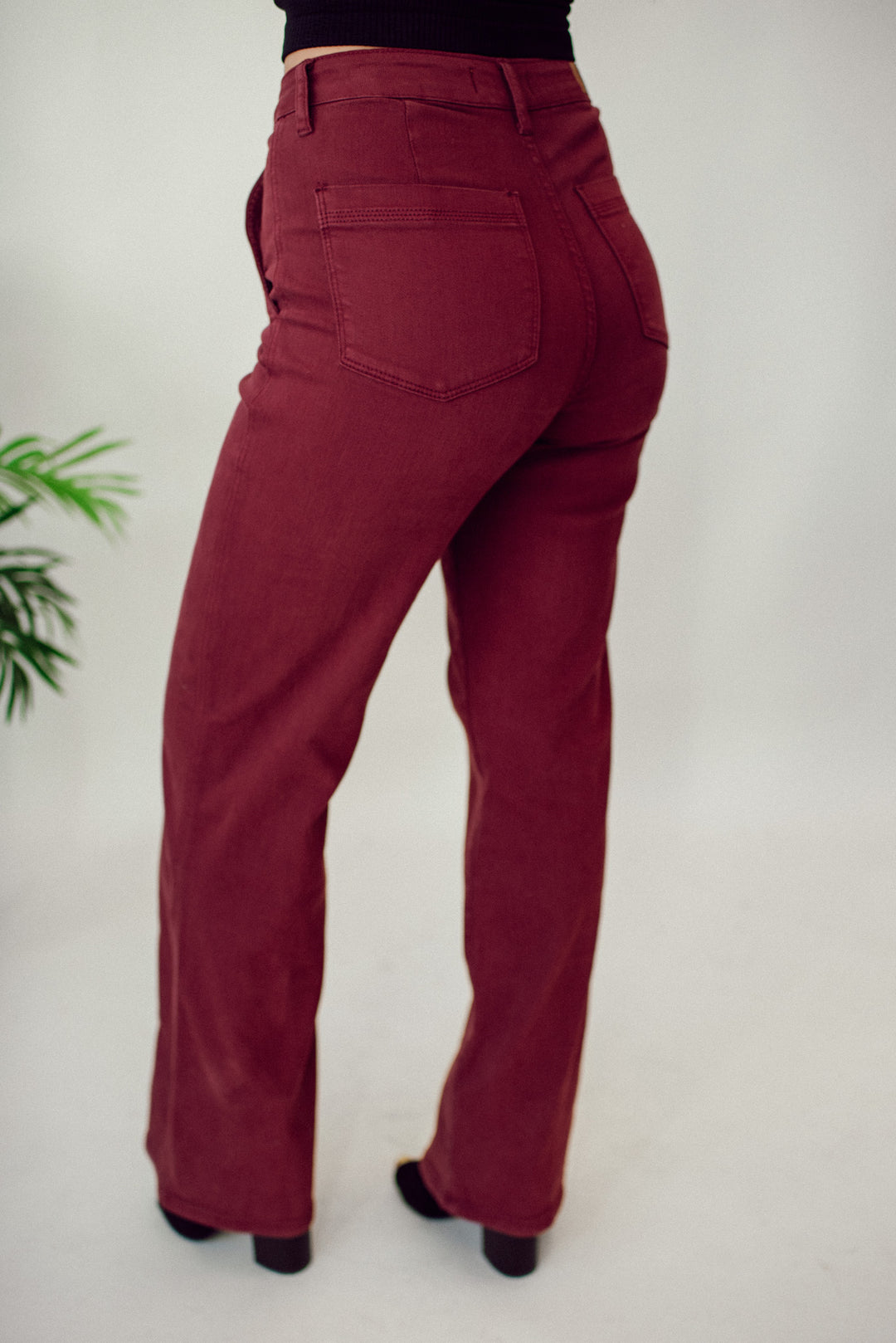 Phoebe High Rise Front Seam Straight Jeans in Burgundy