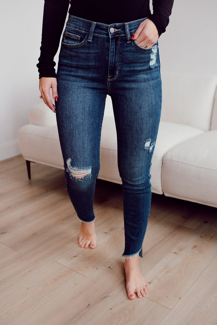 Judy Blue Annalise Slanted Raw Hem Skinny Jeans