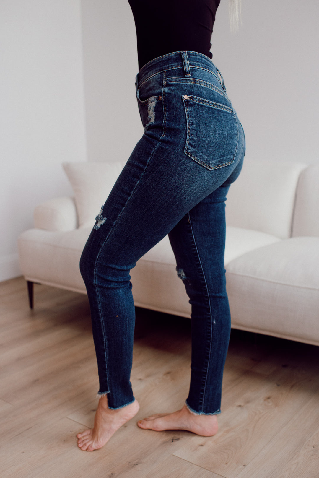 Judy Blue Annalise Slanted Raw Hem Skinny Jeans